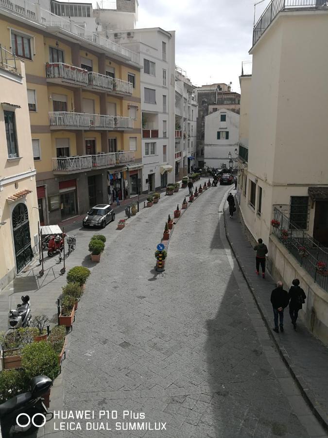 Amalfi Small Wonder Tiny Town House Dış mekan fotoğraf