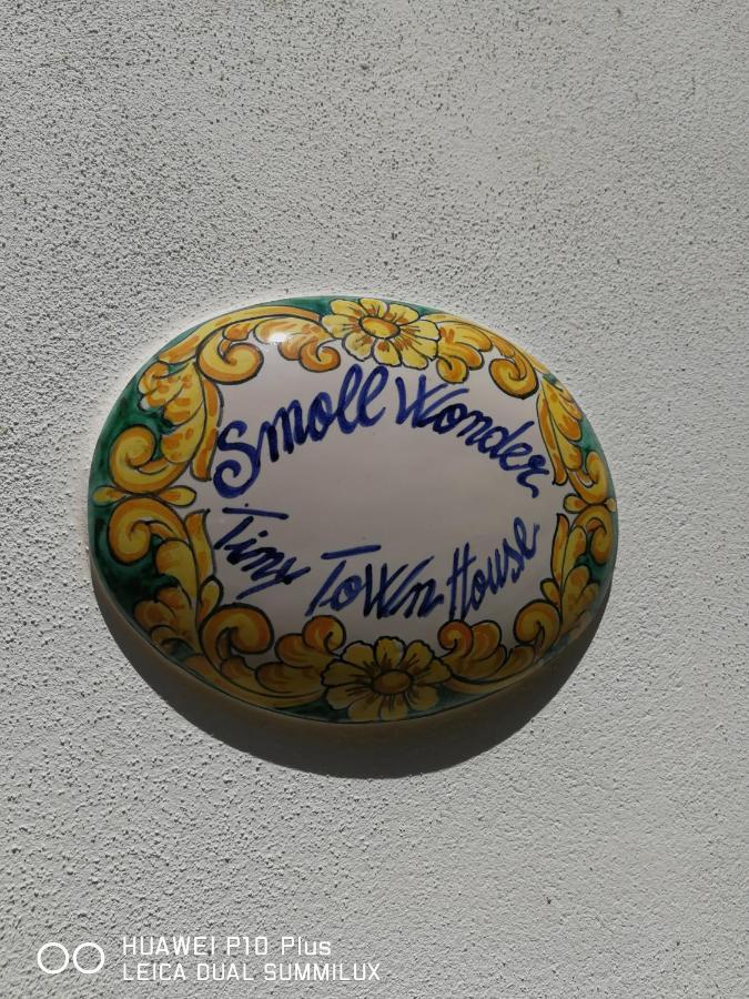 Amalfi Small Wonder Tiny Town House Dış mekan fotoğraf