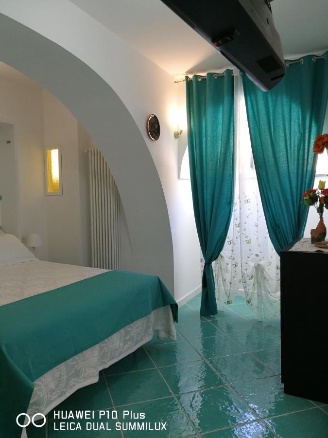Amalfi Small Wonder Tiny Town House Dış mekan fotoğraf